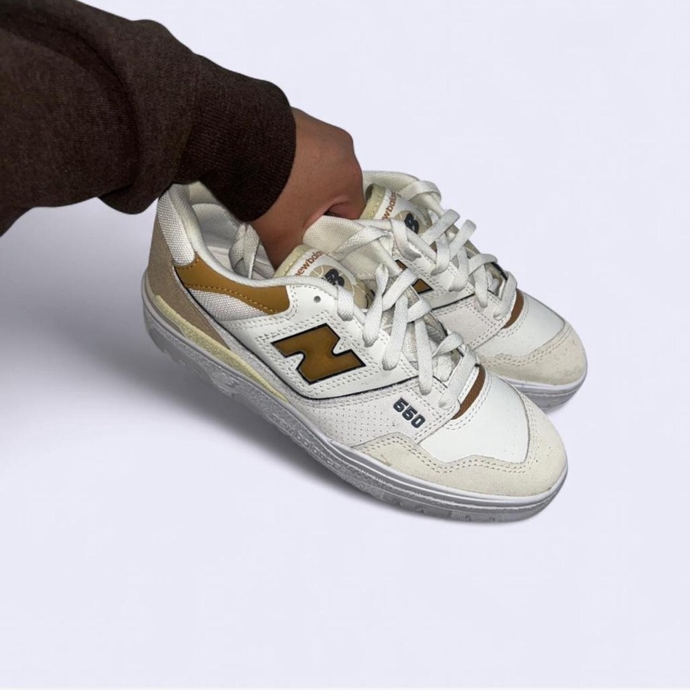 New Balance 550 Sneakers Cream and Camel Brown WOMENS 8.5